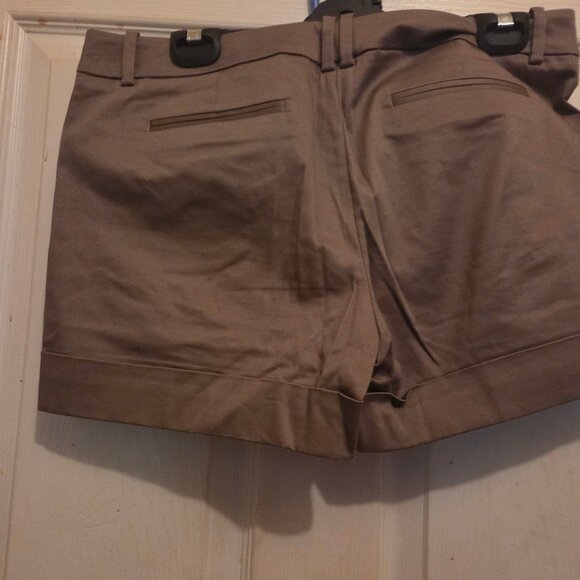 Mossimo Size 10 Fit 3 Shorts Brown - Picture 2 of 7
